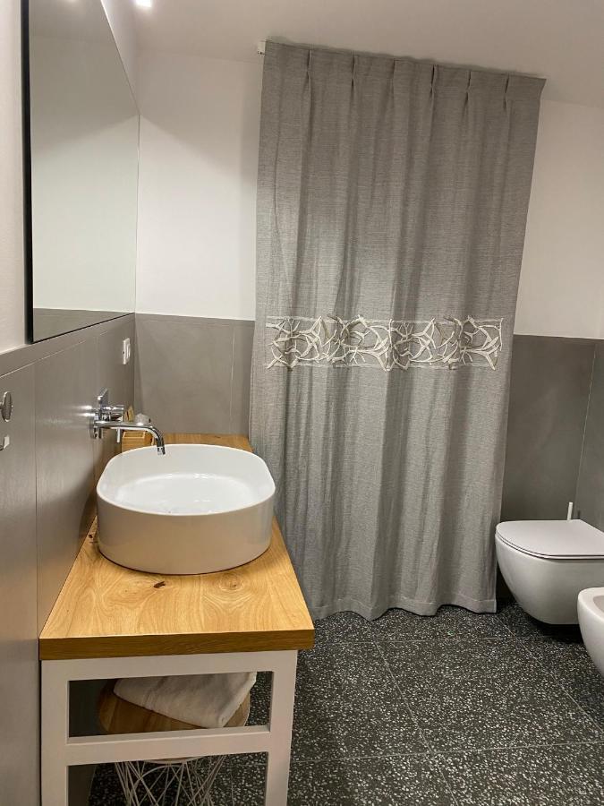 La Taverna Antica Rooms Pescara Luaran gambar